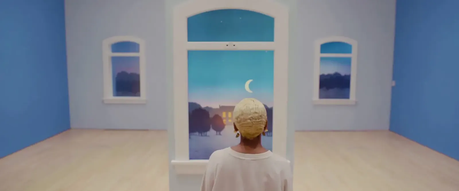 Visitor in front of an interactive display